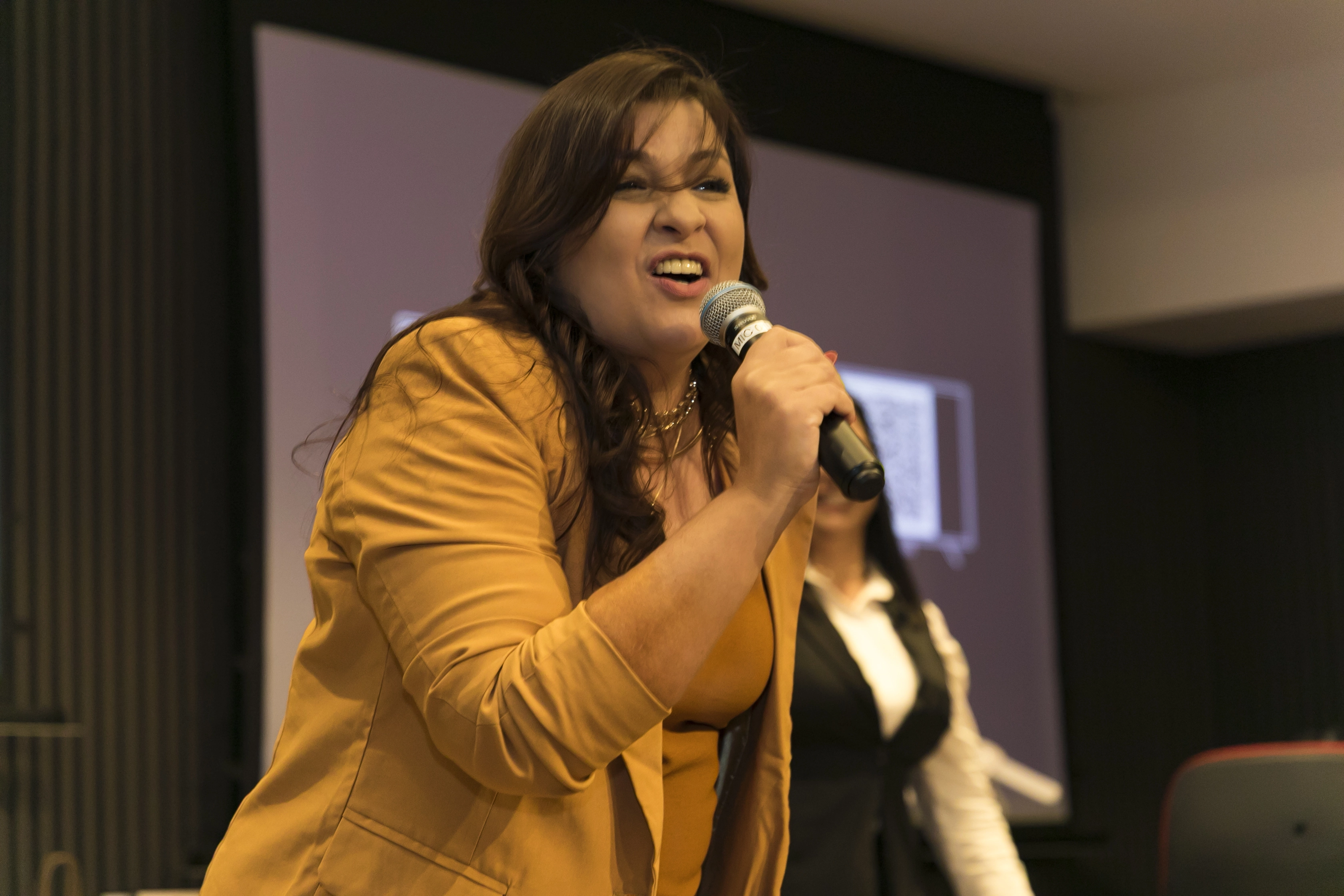 Palestra com plateia engajada